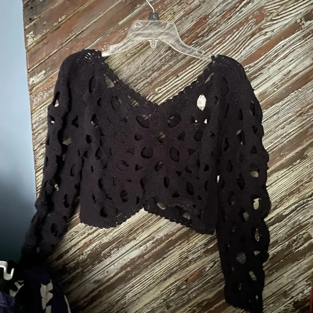 Anthropologie crocheted cut out topper